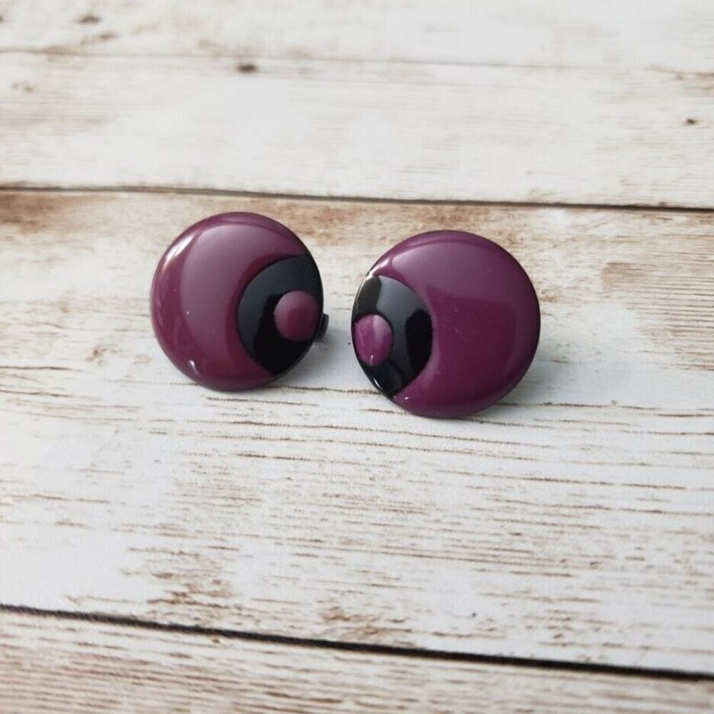 Vintage Clip On Earrings - Mauve/Purple & Black Circle Retro 0.75"
